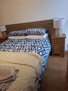 2 bedroom flat to rent, Marine Road, Eastbourne