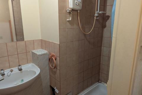 1 bedroom flat for sale, 88 Cornfield Drive, Lichfield, WS14 9UG