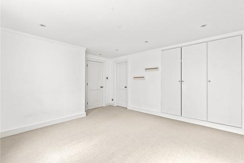 3 bedroom apartment to rent, Porchester Gate, Bayswater Road, Queensway, London, W2