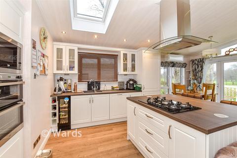 2 bedroom park home for sale, Spill Lands Country Park, Biddenden, Ashford, Kent