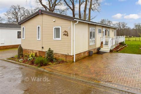 2 bedroom park home for sale, Spill Lands Country Park, Biddenden, Ashford, Kent