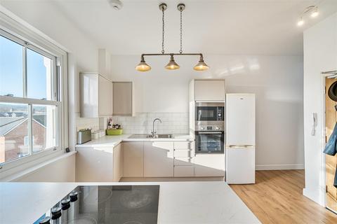 2 bedroom apartment for sale, 10 West Allington, Bridport