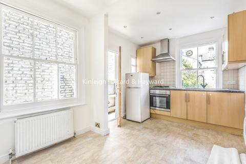 2 bedroom maisonette to rent, Renmuir Street, London, SW17