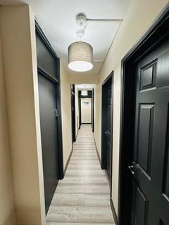 4 bedroom flat to rent, Tomlins Orchard, Barking, IG11