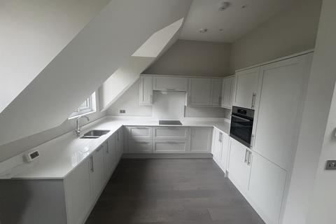 3 bedroom flat to rent, Croydon CR8