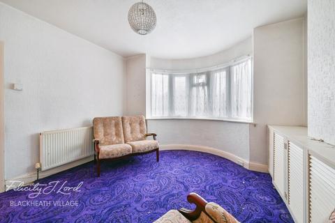 3 bedroom semi-detached house for sale, Wricklemarsh Road, London