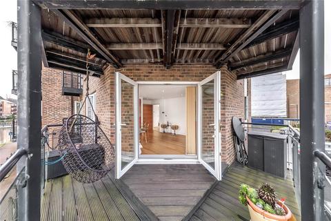 2 bedroom apartment to rent, Spruce House, Durham Wharf Drive, Brentford, TW8