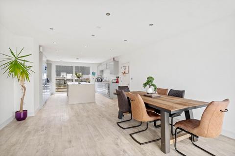 4 bedroom detached house for sale, 22 The Ridgeway, Battenhall, Worcester.  WR5 2DA