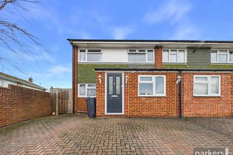 3 bedroom end of terrace house for sale, Corinne Close, Berkshire RG2