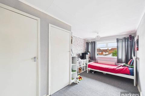 3 bedroom end of terrace house for sale, Corinne Close, Berkshire RG2
