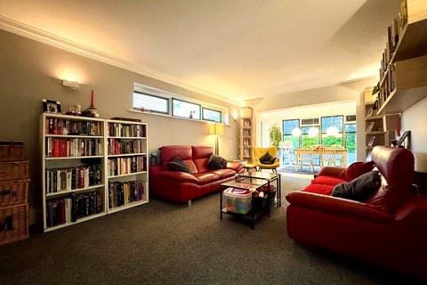 undefined, Manor Road, New Milton, Hampshire, BH25