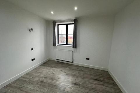 2 bedroom flat to rent, Avery House, Blackfen Road, Sidcup, DA15