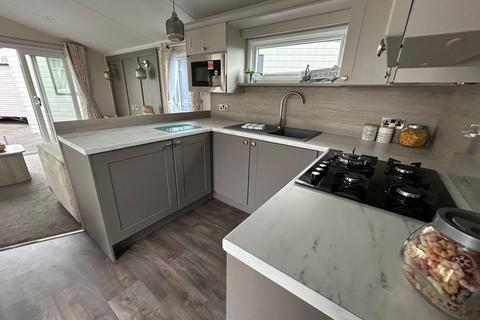 2 bedroom park home for sale, Birchington Vale Holiday Park