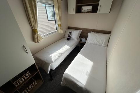 2 bedroom park home for sale, Birchington Vale Holiday Park