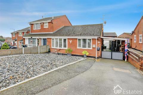 2 bedroom semi-detached bungalow for sale, Merlin Avenue, Poplar Farm, Nuneaton