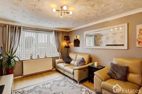 2 bedroom semi-detached bungalow for sale, Merlin Avenue, Poplar Farm, Nuneaton