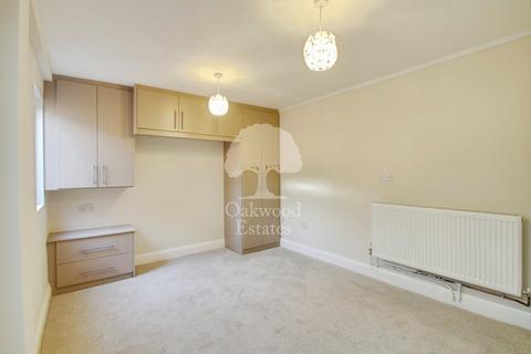 1 bedroom apartment to rent, Montrose Avenue, Datchet SL3