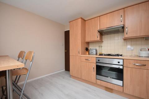 2 bedroom semi-detached house for sale, 5 Hollyrood Close, Barry, CF62 8AY