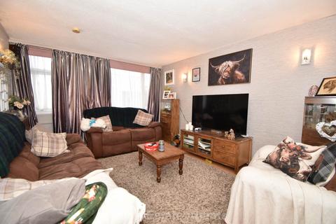 3 bedroom terraced house for sale, Carless Close, Gosport