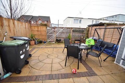 3 bedroom terraced house for sale, Carless Close, Gosport
