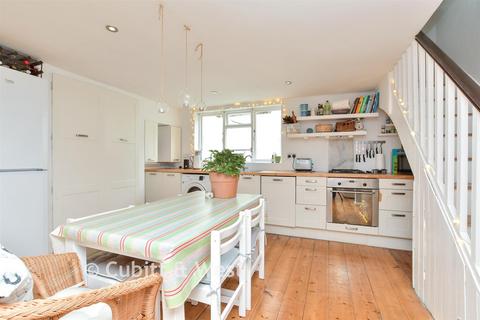 4 bedroom terraced house for sale, Southampton Street, Brighton, East Sussex