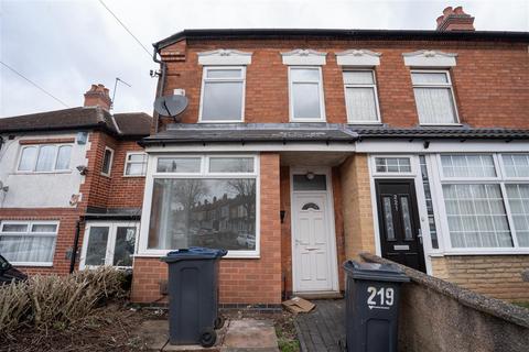 3 bedroom end of terrace house to rent, Deakins Road, Birmingham