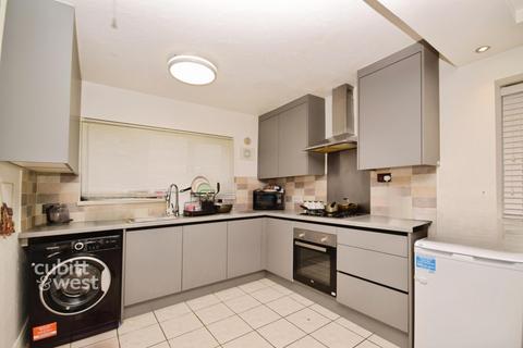 undefined, Coulsdon Road, Caterham CR3