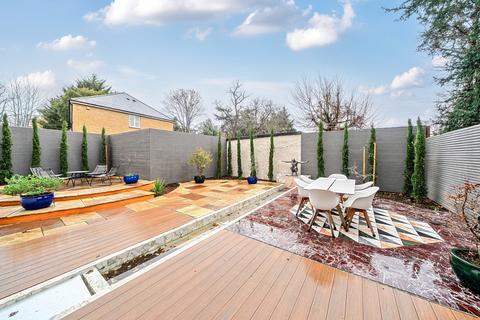 2 bedroom apartment for sale, Brandram Road, London