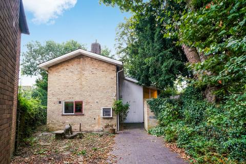 3 bedroom detached house for sale - Tasker Road, London, NW3