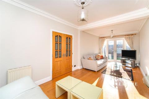 3 bedroom house to rent, Avon Road, Greenford, UB6