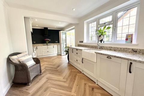 undefined, Old Monteagle Lane, Hampshire GU46
