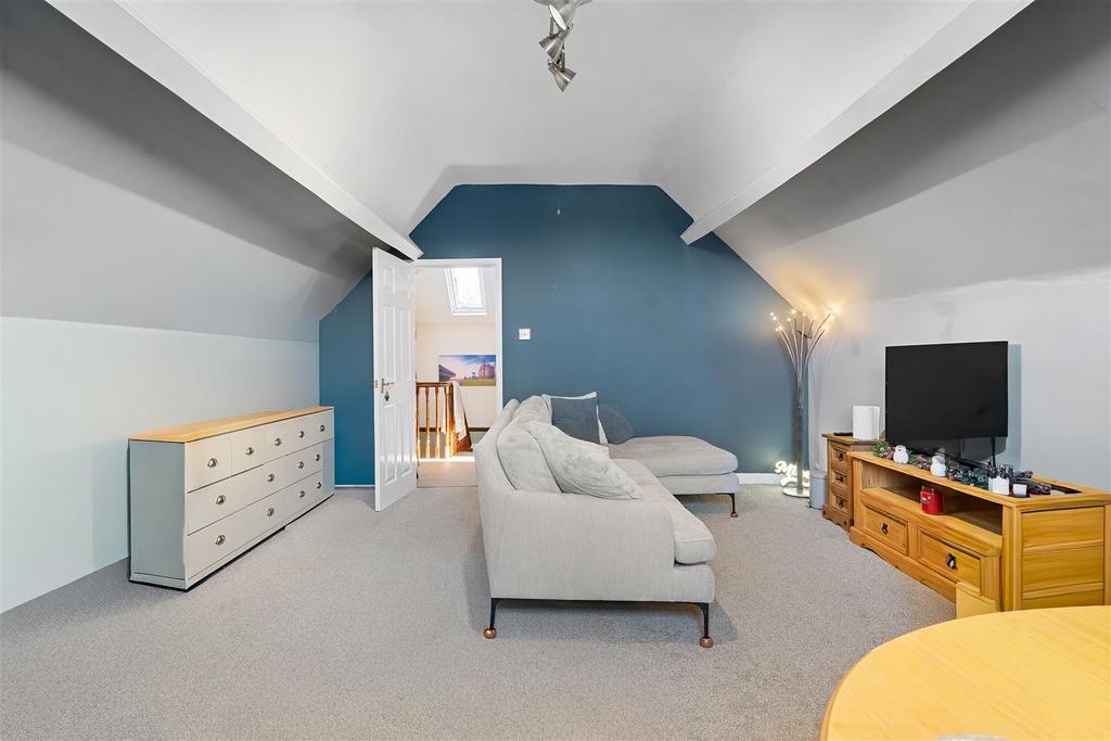 Bedroom5.jpg
