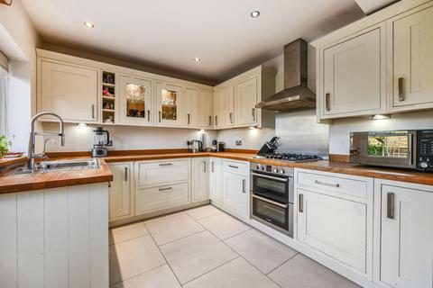 undefined, Iona Close, Hailsham BN27