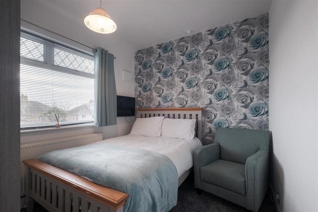 25 Strathnaver Avenue (9 of 18).jpg