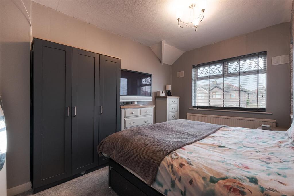 25 Strathnaver Avenue (11 of 18).jpg