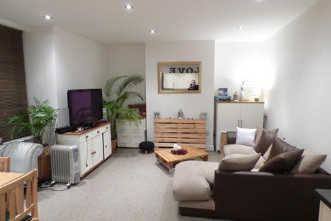 1 bedroom apartment to rent, Station Road, Portslade
