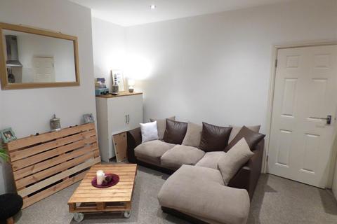 1 bedroom apartment to rent, Station Road, Portslade