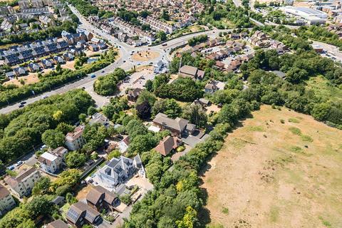 2 bedroom retirement property for sale, Blossoms Care Home, Mounts Road, Greenhithe, Kent