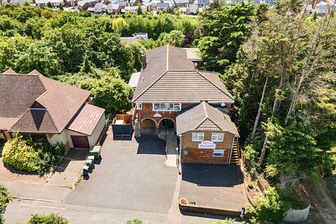 2 bedroom retirement property for sale, Blossoms Care Home, Mounts Road, Greenhithe, Kent