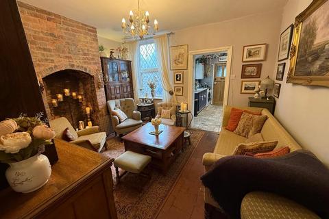 2 bedroom terraced house for sale, Brook Street, Old Quarter, Stourbridge, DY8 3UX