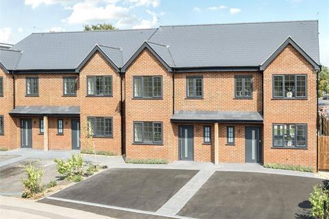 3 bedroom semi-detached house for sale, Park Road, Hampshire GU14