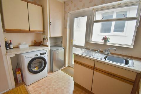 2 bedroom detached bungalow for sale, Shapland Avenue, Bournemouth, BH11