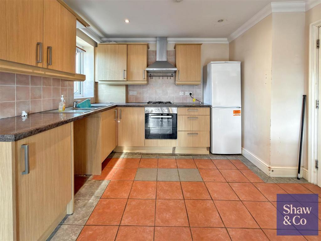 Kitchen..jpg