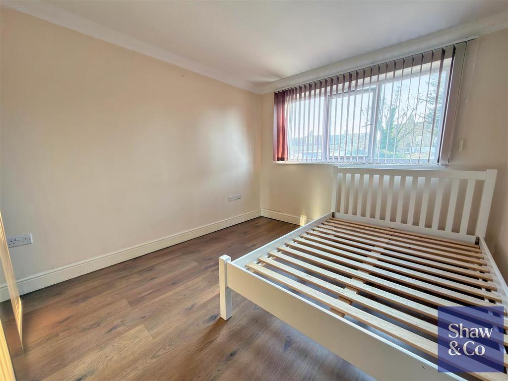 Bedroom 1.jpeg