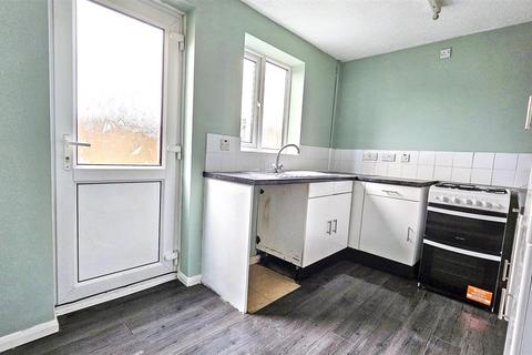 2 bedroom townhouse for sale, Best Close, Wigston