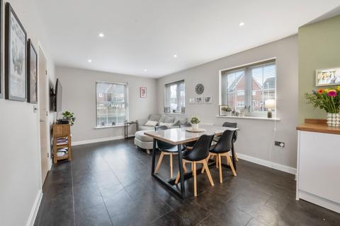 4 bedroom detached house for sale, Alexander Road, Maidstone ME17