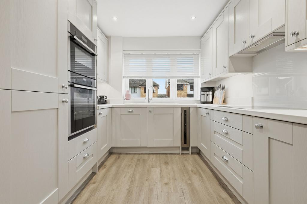 Fitted Kitchen