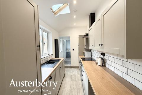 2 bedroom terraced house for sale, Masterson Street, Stoke-On-Trent ST4