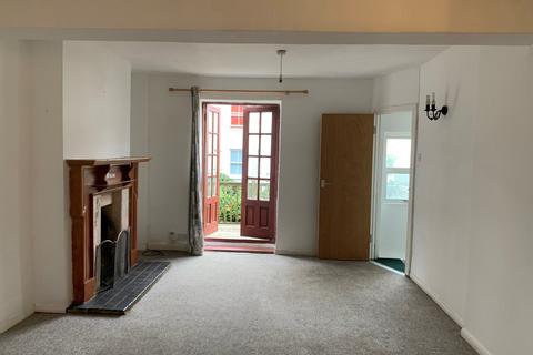 4 bedroom terraced house to rent, Southampton Street, Brighton, BN2 9UT