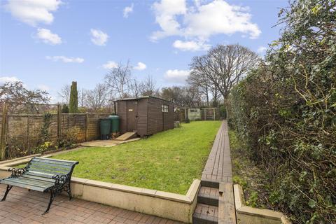 2 bedroom detached bungalow for sale, London Road, Hailsham